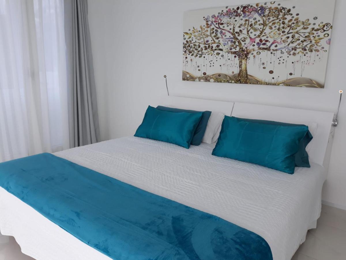 Villa Luxury Paradise Suites Salobrena Ngoại thất bức ảnh