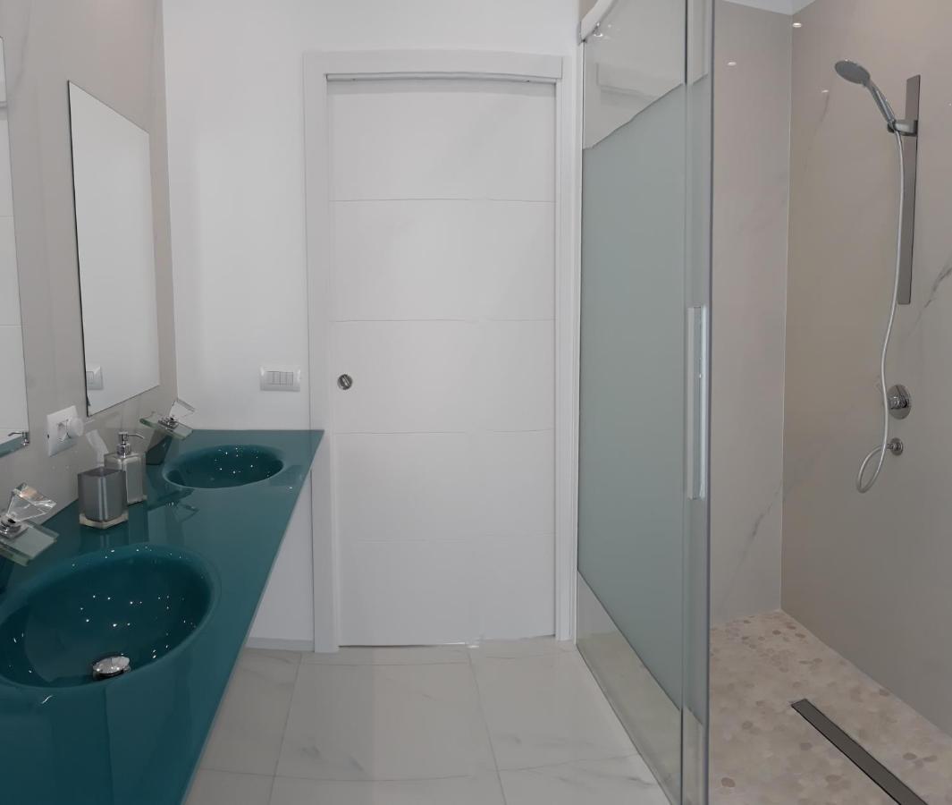Villa Luxury Paradise Suites Salobrena Ngoại thất bức ảnh